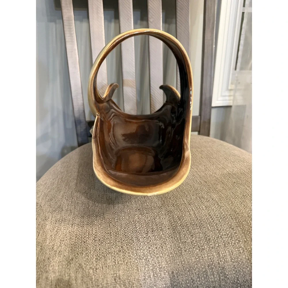 Vintage Hull Pottery Woodland S-8 Basket Vase Pinecone Mid Century Modern USA